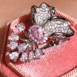 Cluster Rings Exaggerated Irregular Couple Ring For Women Flowers Openwork Leaves Oval Pink Crystal Full Of Diamonds Wedding Gift Jewelry