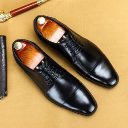 Luxury Men oxford Shoes Men Dress Shoes Leather Italian Black Brown High Quality Pointed Toe Lace Up Wedding Office Formal Shoes