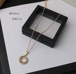 Womens Brand Designer G Letter Pendant Necklaces Chains Luxury Crystal Collar Chain Link 18K Gold Plated Sweater Necklace Jewellery Accessories