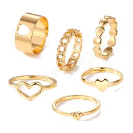 5 Piece Set Gold Colour Metal Rings Set Chain Heart Love Vintage Ring for Women Fashion Jewellery Gift Accessories