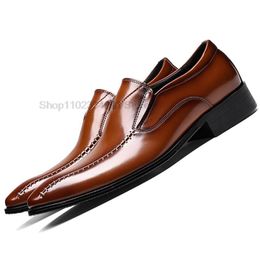Italian Men Classic Loafers Shoes Black Brown Genuine Leather Office Dress Shoes Pointed Toe Slip On Fashion Oxford Shoes Men