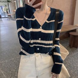 Sweaters Hot Sales New Womens Fashion Long Sleeve Casual Preppy Style GIrls Striped Single Breasted Button Sweater Cardigans O2257