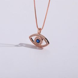 Pendant Necklaces 2023 Fashion Women Temperament Nature Baroque Pearl Necklace Sexy Party Titanium Steel7676