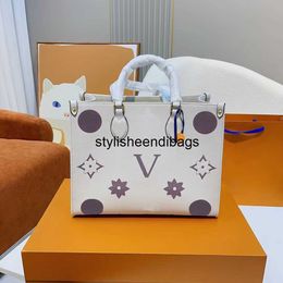 stylisheendibags ON THE GO Luxury Designer Fashion Shoulder Bag Double Handle Plain Classic Letter Tote Bags Interior Zipper Pocket Delicate Cross Body Handbags