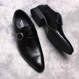 Brand Pointed Toe Loafer Men Genuine Leather Shoes For Male Buckle Oxfords Fashion New Luxury Dress Shoe Snake Pattern Black
