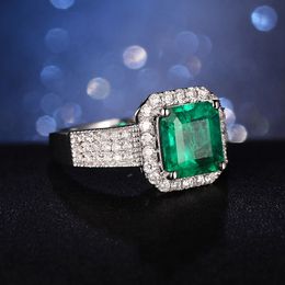 Solitaire Ring Classic 18K AU750 White Gold Green Gemstone Birthstone Wedding Engagement Women Rings Vintage Jewelry Wholesale Resizable Size 230529