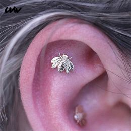 UVW585 2pc 18G 8mm Trendy Animal Bee Stud Earrings for Women Flat Back Lip Ring Fashion Helix Daith Lobe Piercing Body Jewellery