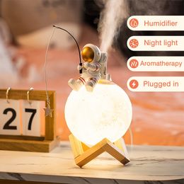 Decorative Objects Figurines 3D Print Moon Lamp Air Humidifier Astronaut Home Decor Resin Spaceman Miniature LED Touch Switch Night Light Cool Mist Purifier 230530