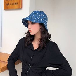 Wide Brim Hats Bucket Hats Moon Print Jean Bucket Hat for Women Denim Blue Bob Hats Sun Protection Short Brim Fisherman Caps Designer Cloche Hat Streetwear24