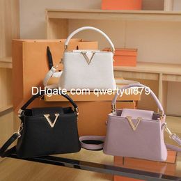 Luxury Designer Bag Fashion Women Handbag Tote Bag Clutch Designer Wallet Classic Famous Brand Travel Crossbody Shoulder bag Qwertyui879 818#