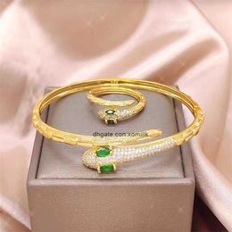 Designer Luxury Belgary Brand Bracciale Bracciale in oro vietnamita intarsiato personalizzato a forma di serpente Bracciale in stile egiziano antico Set di anelli in rame placcato JeXO7F