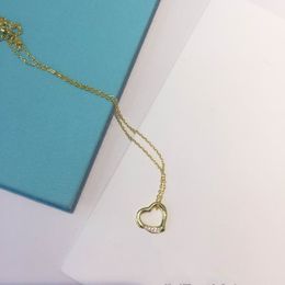 2023 lovely cute pendant Necklaces long gold thin stainless steel chain diamond crystal heart ring Luxury designer Women necklace with blue dust bag and box