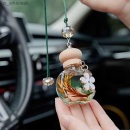 Car Hanging Empty Glass Bottle Pendant For Perfume Essential Oils Air Freshener Fragrance Diffuser Auto Decor Interior Ornaments L230523