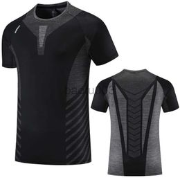 Men's T-Shirts Men Training T-shirts Quick Dry New Design Fashion Sport Short Sleeve Prints Gym Shorts Thin Polyester Running Shirts J230531