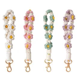 Boho Daisy Flower Wristlet Keychain Bohemian Key Fob Strap Wrist Lanyard Bracelet Keyring Purse Backpack Pendant