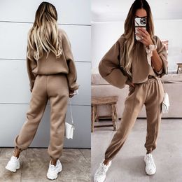 Women's Tracksuits Two piece casual wool tracksuit winter 2023 Super Dalian long sleeved hoodie sports pants for women's set P230531