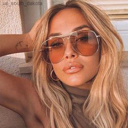 Ins Popular Oversized Pilot Sunglasses Ladies 2022 New Fashion Big Frame Metal Sun Glasses Women Brand Designer Unisex Shades L230523