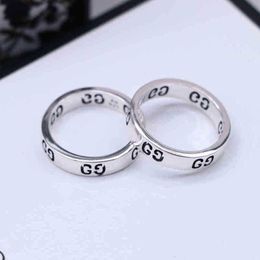 Band Rings 2023 New Designer Jewellery Bracelet Necklace Ring Smooth Sp Personalised Hip-hop Versatile Light Couple 0ex5