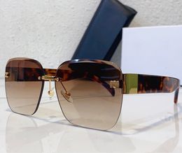 Designer Ms Rimless Sunglasses CL8031 Light Brown Lenses Acetate Fiber Legs Womens sunglasses Fashion Brand Glasses