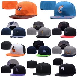 Wholesale Ball Designer Fitted hats Flat baskball hat all team Cotton Snapbacks hat Embroidery Adjustable basketball football Fit Caps Sports Mesh flex cap