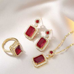 Band Rings European and American Red Crystal Tourmaline Necklace Earrings Ring 3Piece Set For Women Exquisite Banquet Wedding Jewelry Set J230531