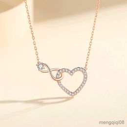 Pendant Necklaces New Simple Love Word Knot Necklace Queen Heart-shaped Chain Valentines Day Jewelry