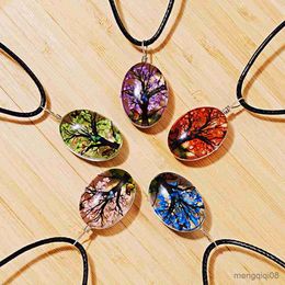 Pendant Necklaces Fashion Coloured Tree Dried Flower Landscape Necklace for Women Round Glass Crystal Festive Birthday Gift Jewellery