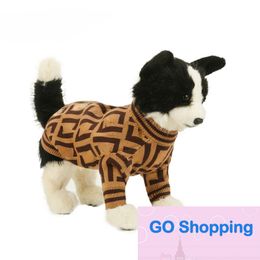 Dog Apparel Fashion Letters Dogs Sweater Corgi New Arrival Cat Clothes Winter New Year Fashion Brand