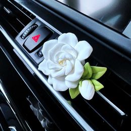 Gardenia Car Fragrance Aroma Stone Perfume Diffuser Car Air Conditioner Outlet Decoration White Flower Car Interior Accessories L230523