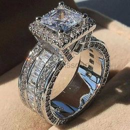 Band Rings Super Shining Women Men Fashion Ring Exquisite Silver Colour Inlaid Zircon Stones Wedding Rings for Women Engagement Jewellery J230531