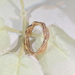 Cluster Rings 18K Rose Gold Wedding Bands Ring Females Anillos De Engagement Diamond Jewellery