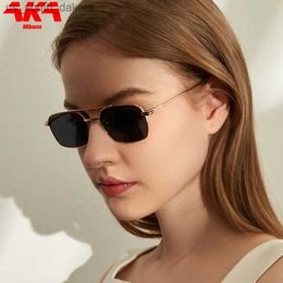AKAgafas Small Frame Sunglasses Women 2023 New Luxury Brand Gradient Mirror Sun Glasses Women Vintage Metal Gafas De Sol Hombre L230523