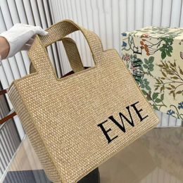 Grass Beach Bags Women Straw Handbag Vacation Summer Travel Bag Purse Classic Fashion Embroidery Letter High Quality Hand Woven Tote Straw Shopping 240514