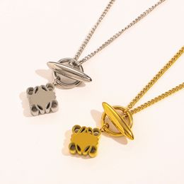 Never Fading Luxury Brand Designer Pendants Necklaces 18K Gold Plated Stainless Steel Square Letter Choker Pendant Necklace Chain Jewelry Accessories Love Gifts