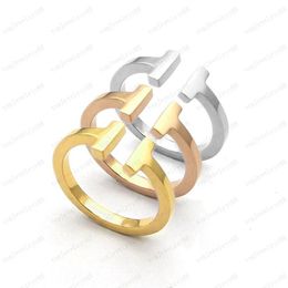 Made in Italy Designer Ring Luxury Enamel Gold Silver Rose Stainless Steel Monogram Ring Black Wedding Jewellery Ladies Party Gift 62804