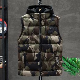 Men's Vests Vest Winter Warm Sleeveless Jackets Fashion Camouflage Hooded Gilet Casual Coat Men Parka Plus Size Male Tops 231130