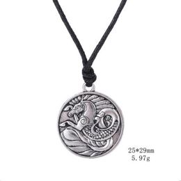 Seahorse Totem Pendant Necklace Antique Silver Pendant Nautical Jewellery Male Irish Amulet Symbols Necklace239V