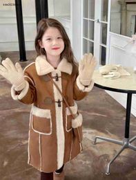 New baby designer coat Suede Fabric kids jacket Size 100-170 Winter warm girl windbreaker with cute crossbody bags Nov25