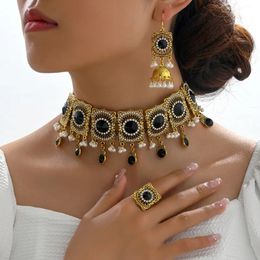 Wedding Jewellery Sets Vintage Gold Plated Set for Women Green Black Rhinestone Choker Pearl Necklace Tassel Earrings Ring Christmas Jewellery 231201