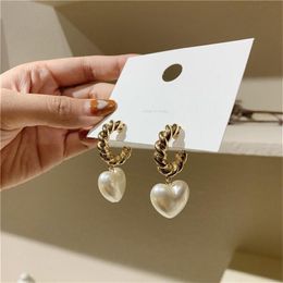 Stud Metal Baroque Pearls Heart-shaped Earrings Retro Fashion Joker Temperament Girl Women Jewellery Gift Accessories340e