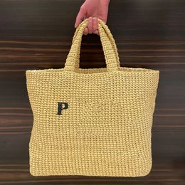 weekend gym Raffia Luxury Designer shopper Clutch Bags Womens triangle mens weave Shoulder Bags high capacity CrossBody Beach summer classic luggage Totes hand bag