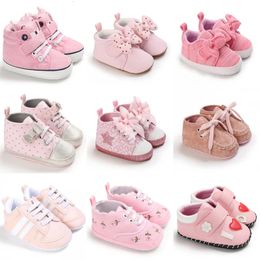 First Walkers Pink Baby Shoes Princess Fashion Sneakers Infant Toddler Soft sole Anti Slip First Walkers 01 year old baby Christening Shoes 231201