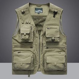 Life Vest Buoy 14 Pockets Summer Men US Tactical Hiking Fishing Vest Mens Pographer Waistcoat Mesh Cargo Sleeveless Jacket Tool Vest 6XL 231201