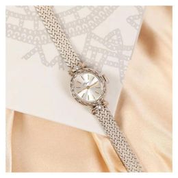 Wristwatches Women's Watch Niche Japanese Diamond Inlaid Fashion Luxury Quartz Valentine's Day Birthday Gift Moda Mujeres