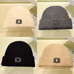 Fashion Woollen Woven Hat Lady Designer Beanie Cap Mens Printing Wool Knitted Hats Head Cover Cap Cashmere Knitted Hat Winter Warm Hat Gift