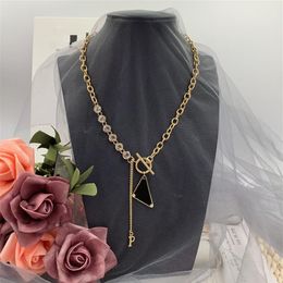 Women Designer Necklaces Classic Letters Golden Silver Sparkling Diamond Jewellery Fashion Luxury Brand Casual Necklace Four Styles250T