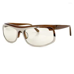 Sunglasses 2023 Fashion Retro Rectangular Alloy Mirror Frame Designer Radian Fit Modified Face High-End