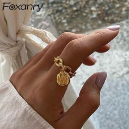 Solitaire Ring ANRY Silver Colour Rings Fashion Vintage Couples Simple Hollow Chain Irregular Texture Pendant Party Jewellery for Women 231201