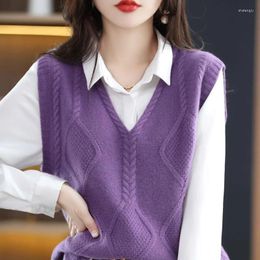 Women's Vests Vest Women Autumn 2023 V Neck Pullover Knitting Tops Female Casual Sleeveless Solid Colour Sweater Waistcoat