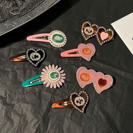 G Letter Luxury Brand Designer Pink Green Resin Hair Clip Barrettes For Woman Heart Letter With On Back Gift